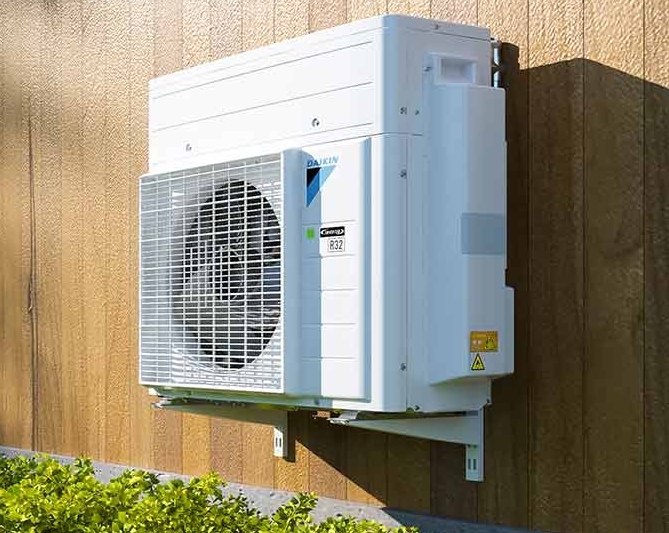 AIR SOURCE HEAT PUMPS. A LOCAL EXPERIENCE. 